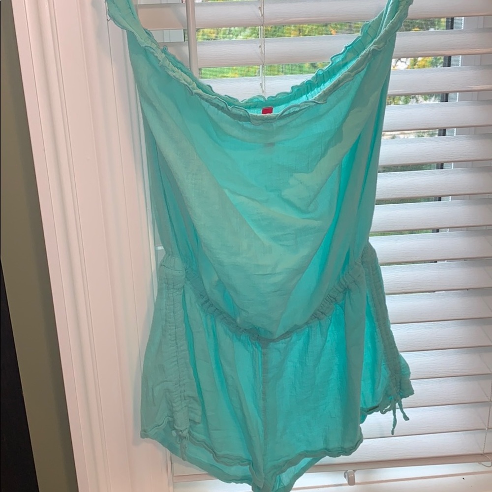 Strapless beach coverup
